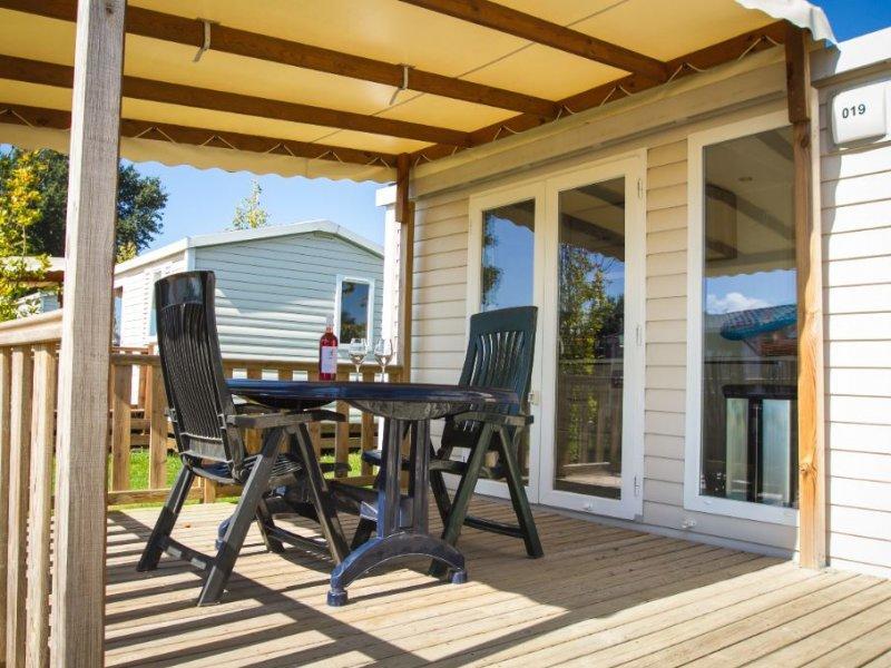 Camping 'T Soete Dal Hotel Zutendaal Esterno foto