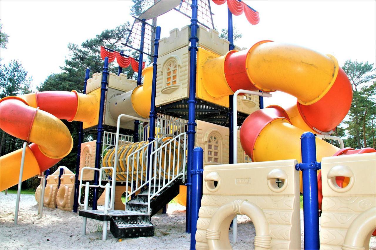 Camping 'T Soete Dal Hotel Zutendaal Esterno foto